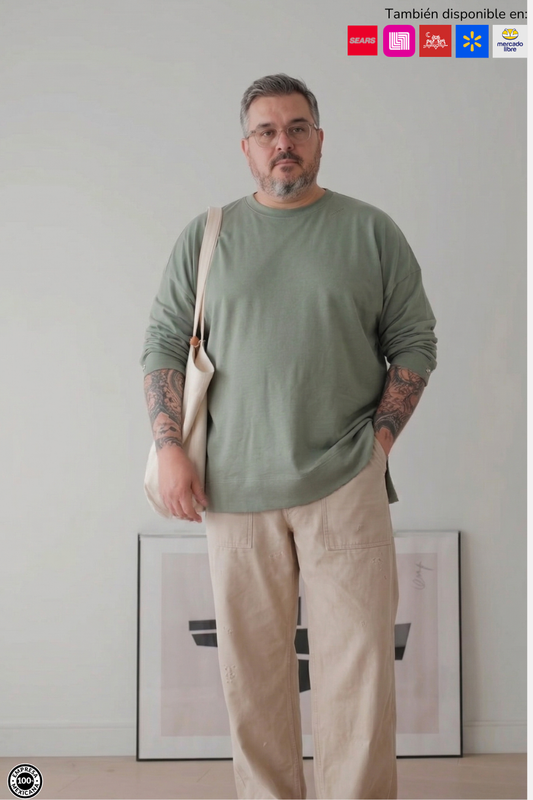 Playera Larga con Puños Abotonados- Hombre Plus Size